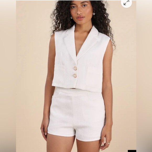 Lulus Perfect Company Ivory Tweed Sleeveless Cropped Blazer and matching shorts - Picture 2 of 3